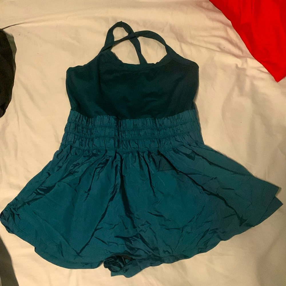 Cute workout outfit.